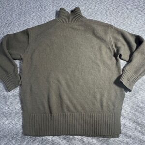 HM Womens Olive Green Mock Neck Split Back Knit Sweater Size Medium Relaxed Fit